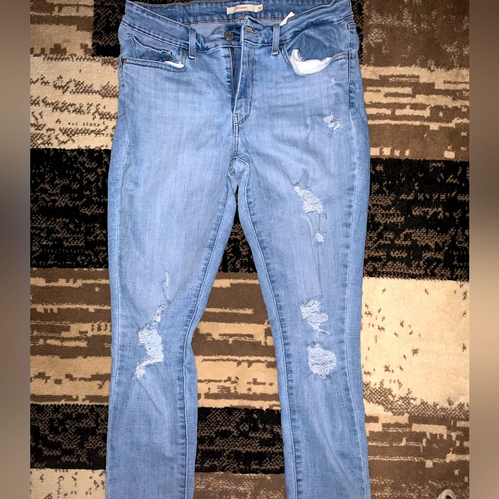 Womens Levi’s skinny jeans